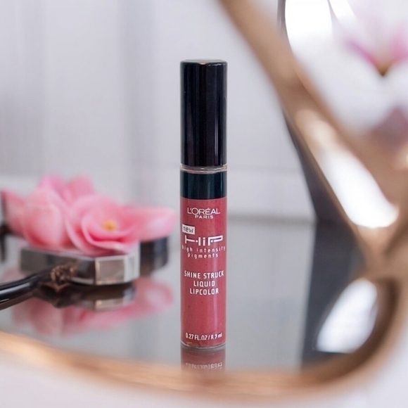 Lipstick L'OREAL Liquid Lipstick Lip Gloss Lip Color ZEALOUS - Picture 1 of 3